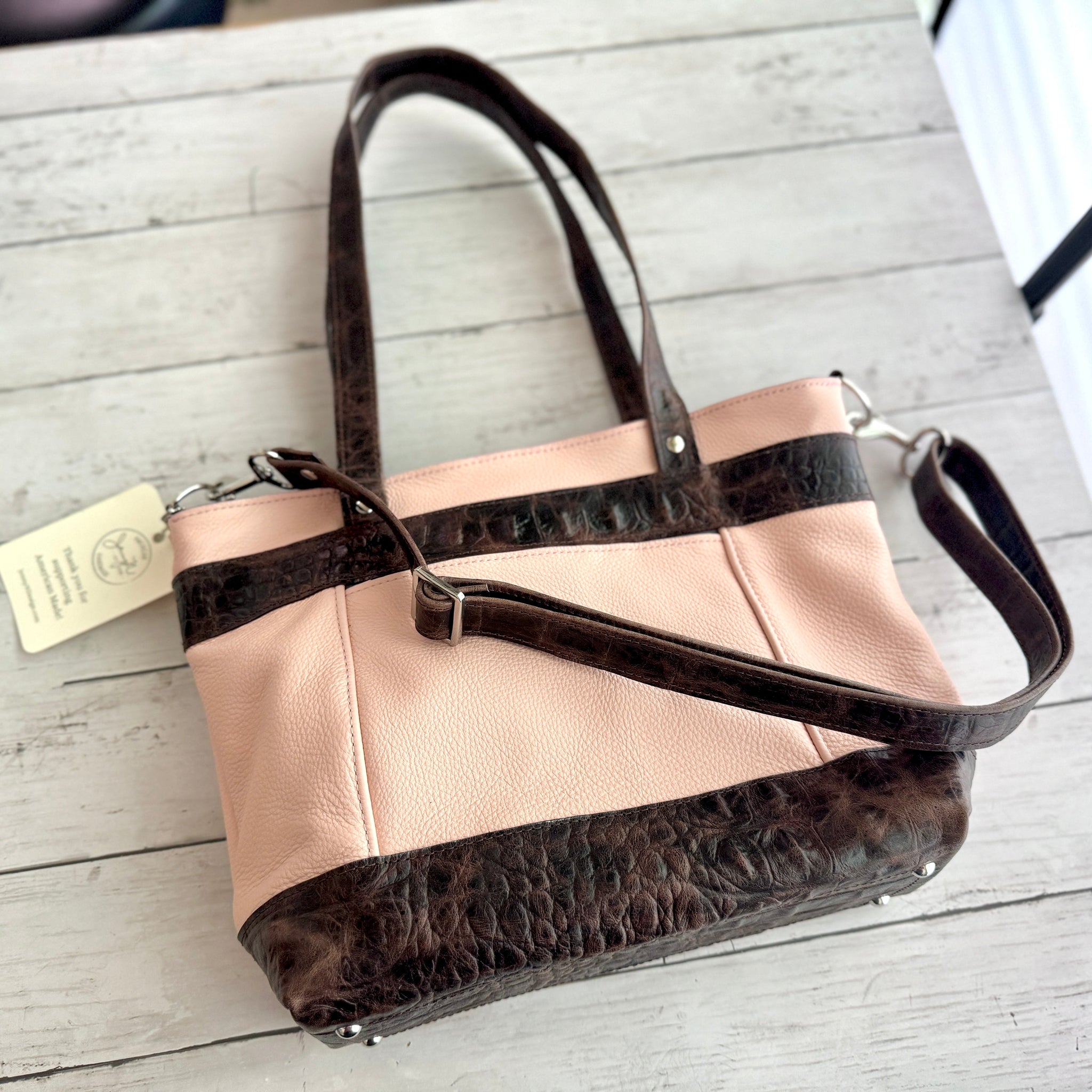 VIDEO: Lissa's Custom Archive Micro in Blush Pink, Badlands
