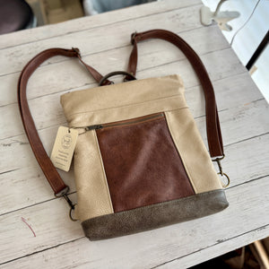 Backpack Mini in Wheat, Smoke, Chestnut