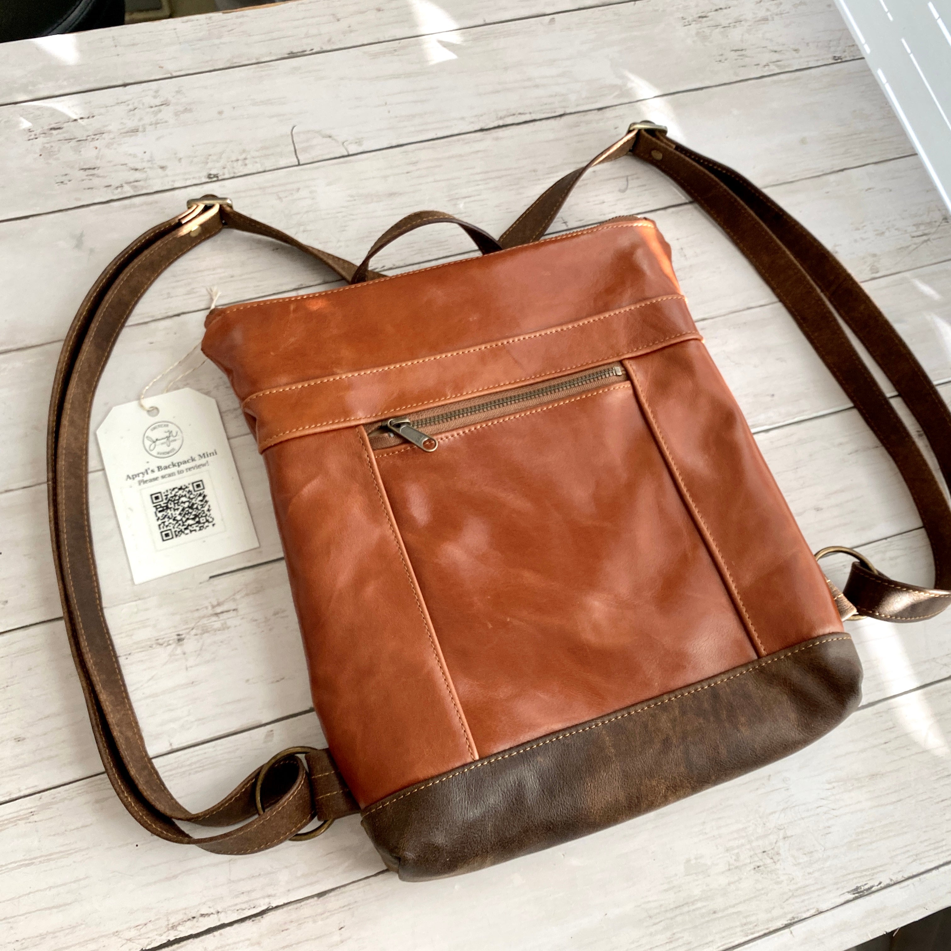 Backpack Mini in Cognac, Antique Brown