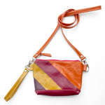 Load image into Gallery viewer, Wristlet in Retro Patchwork
