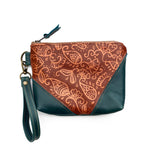 Load image into Gallery viewer, Wristlet in Hand Painted Floral #14
