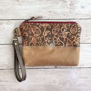 Wristlet in Hand Painted Floral Smoke, Latte