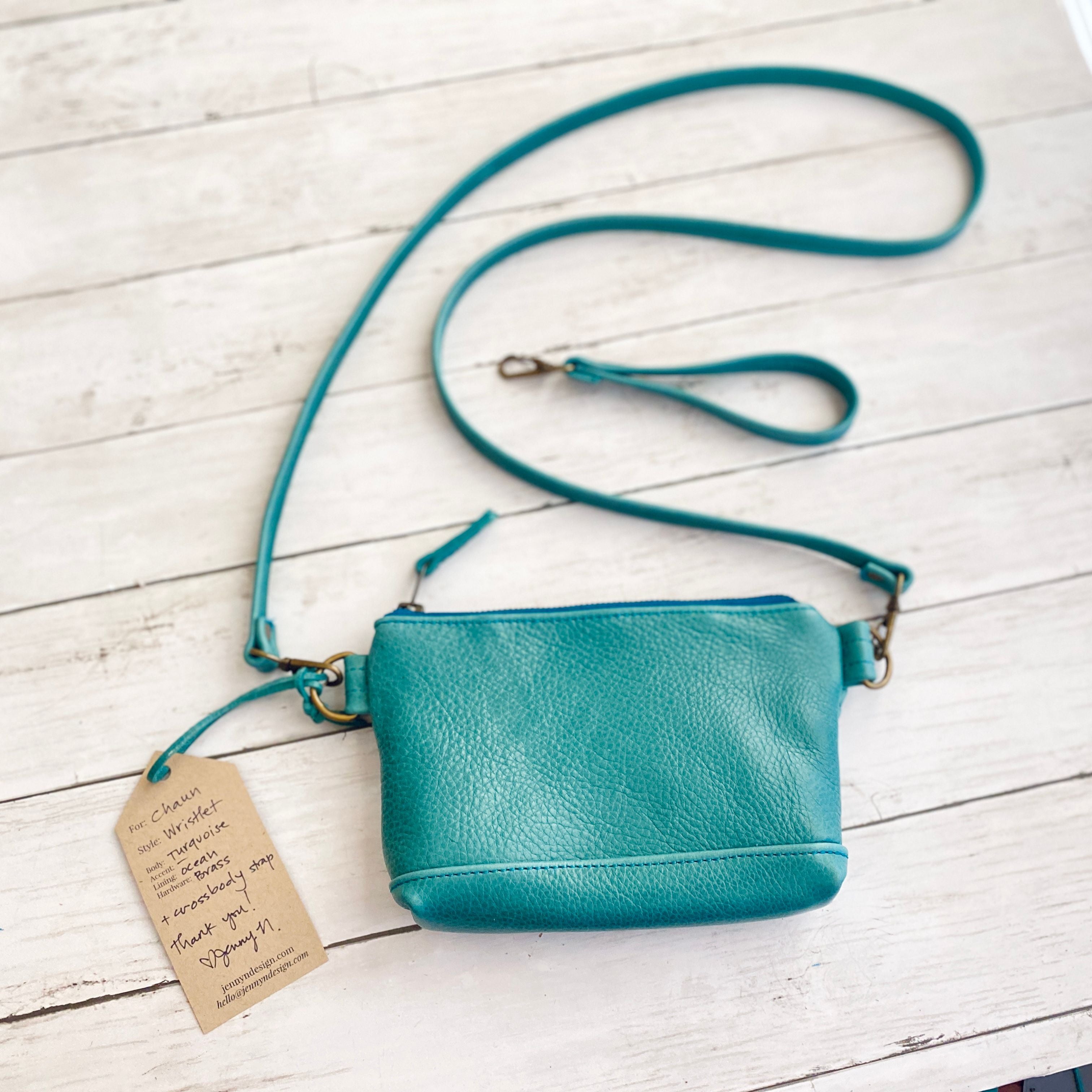 Wristlet in Turquoise