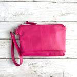 Load image into Gallery viewer, Wristlet in Hot Pink
